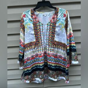 Love Kyla size L floral embroidered satin bell sleeve tunic blouse boho festival